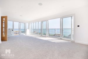 Photo 21- click for photo gallery